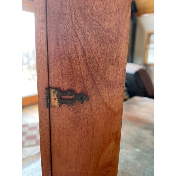 Vintage Handmade Wooden Match Book Holder Tulip Decor Cabinet - Picture 3 of 7